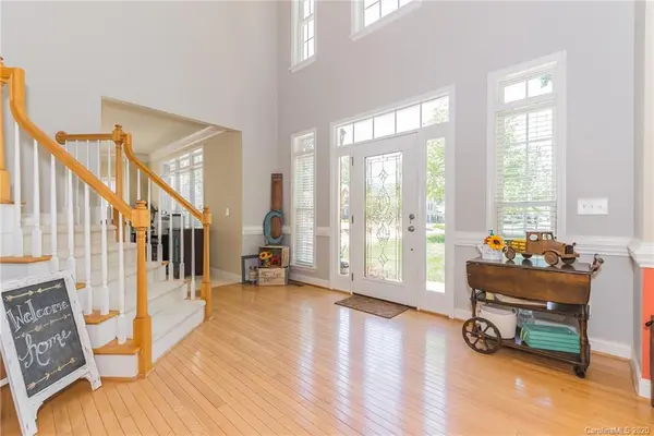 1318 Valhalla DR, Denver, NC 28037