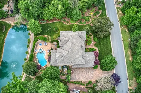 8103 Skye Lochs DR, Waxhaw, NC 28173