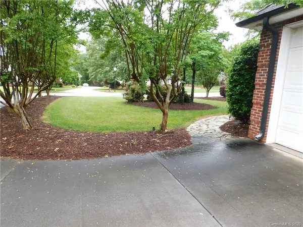 7975 Bay Pointe DR, Denver, NC 28037