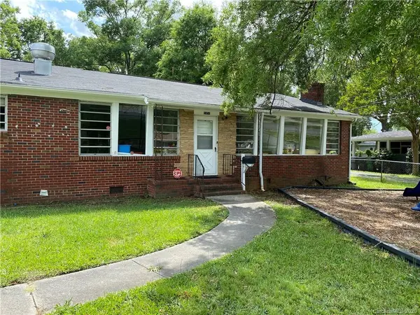 5950 The Plaza ST, Charlotte, NC 28215