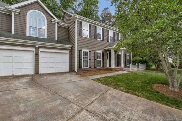 3519 Crescent Knoll DR, Matthews, NC 28105