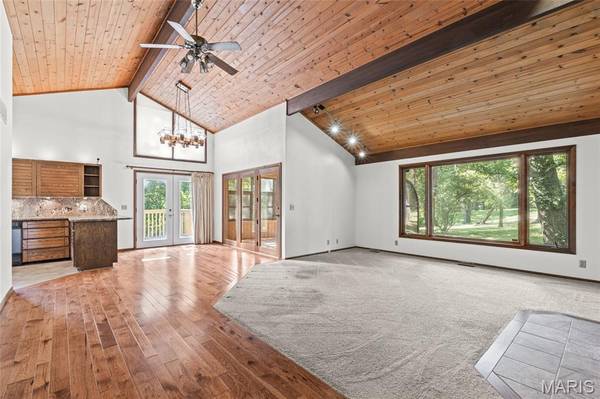 801 & 895 Coal Bank RD, St Louis, MO 63138
