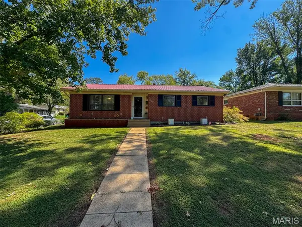 808 Taylor Ave, Farmington, MO 63640