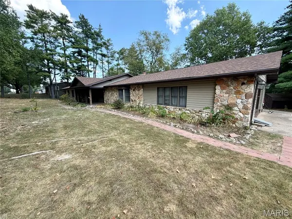 202 S Missouri AVE, Salem, MO 65560