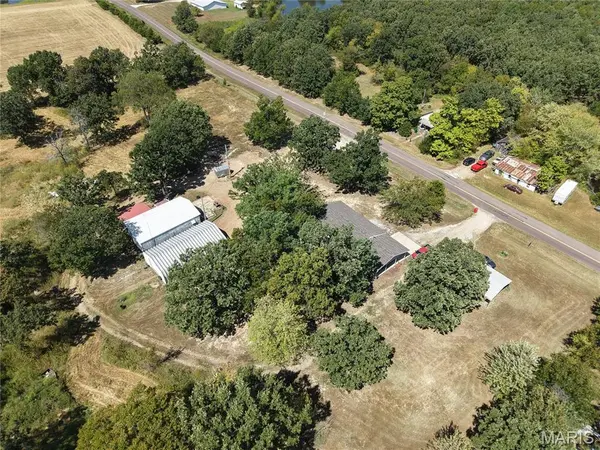 38257 Highway HH, Dixon, MO 65459