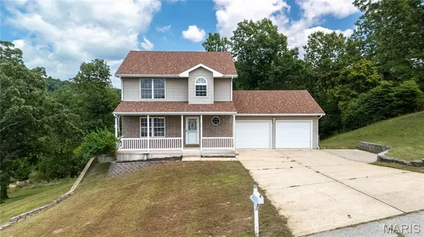 107 Crosscut RD, St Robert, MO 65584