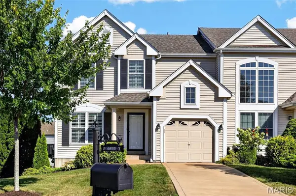 29 Edenshire CT #69B, Dardenne Prairie, MO 63368