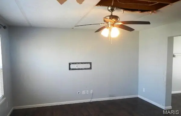 2295 Paige Marie DR, Warrenton, MO 63383