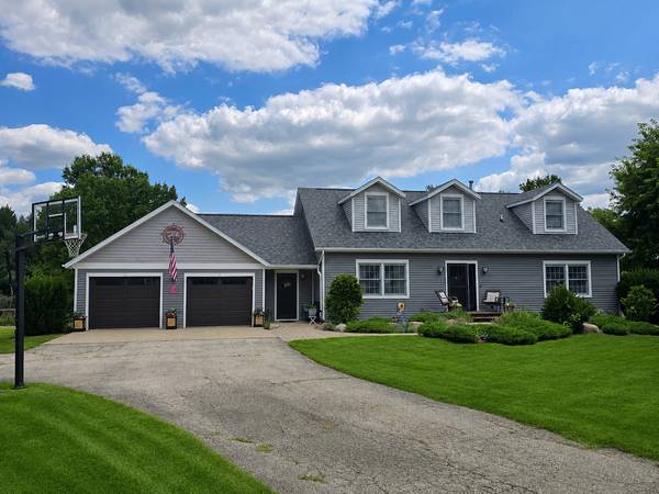 2335 Timber Ridge DR, Princeton, IL 61356