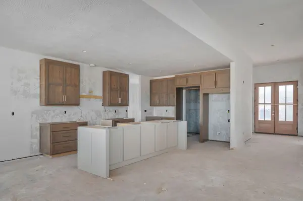 1795 S Pinecone Path, Springfield, MO 65809