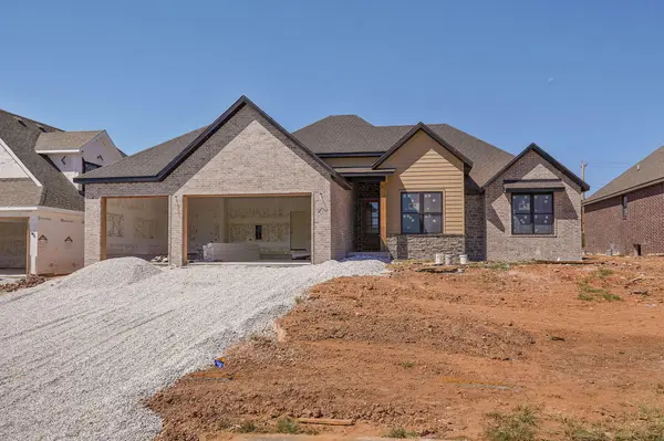 1783 S Pinecone Path, Springfield, MO 65809