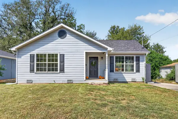 1113 N Clifton AVE, Springfield, MO 65802