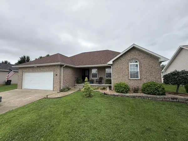 475 S Gary AVE, Bolivar, MO 65613