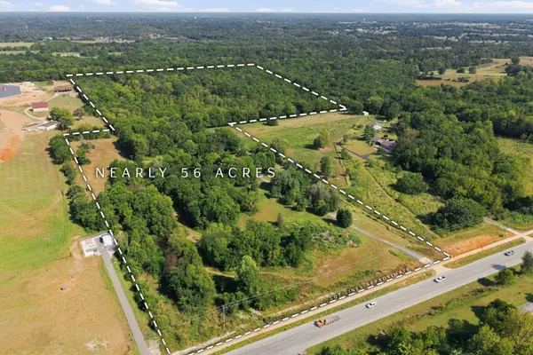 4660 S Wilsons Creek BLVD, Republic, MO 65738