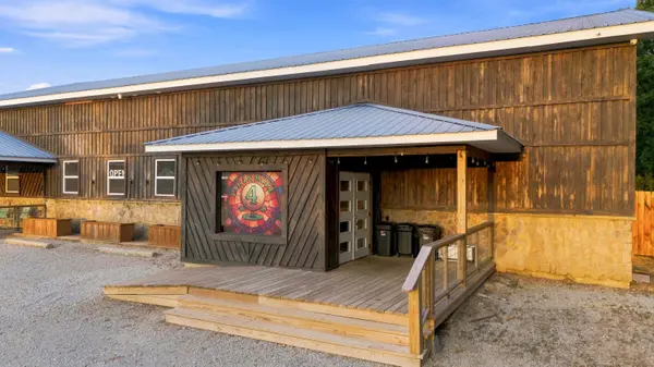 5024 Us Highway 160, West Plains, MO 65775