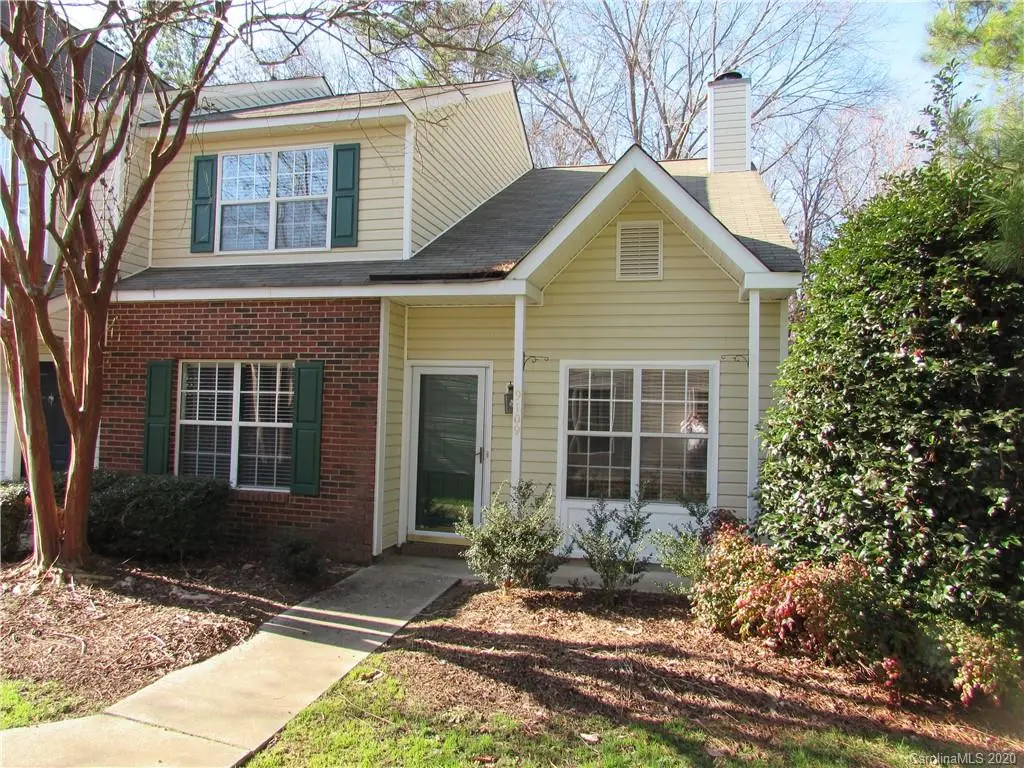 9109 Exbury CT, Charlotte, NC 28269
