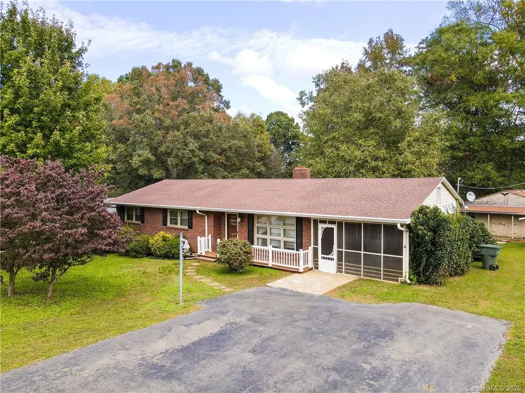 2328 Pamela ST, Gastonia, NC 28054