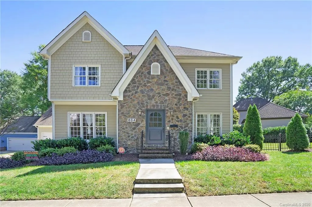 804 Isabel CT, Charlotte, NC 28211