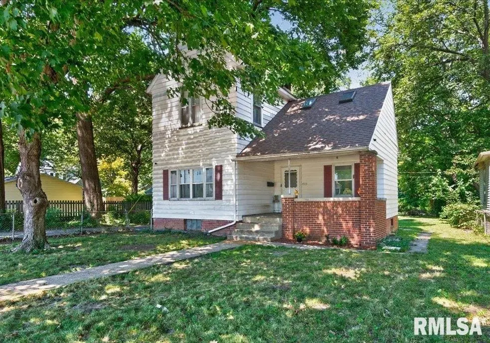1023 Governor ST, Springfield, IL 62704
