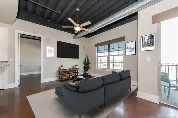 2338 Yadkin AVE #407, Charlotte, NC 28205