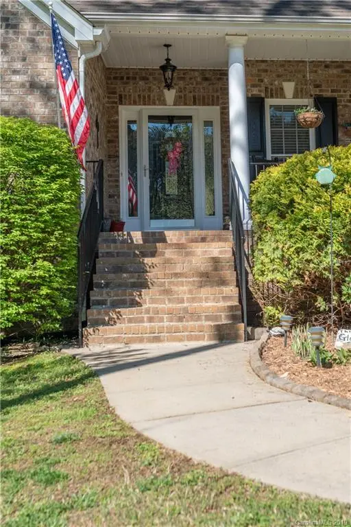 5804 Cedar Run DR, Denver, NC 28037