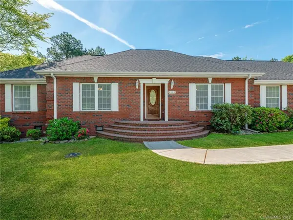 2428 Windingbrook DR, Kannapolis, NC 28083