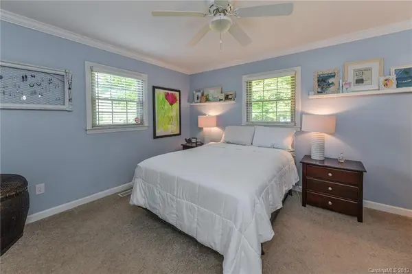 9147 Mount Holly Huntersville RD, Huntersville, NC 28078