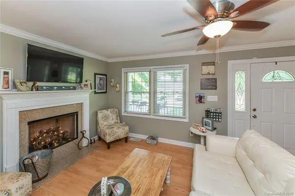 9147 Mount Holly Huntersville RD, Huntersville, NC 28078
