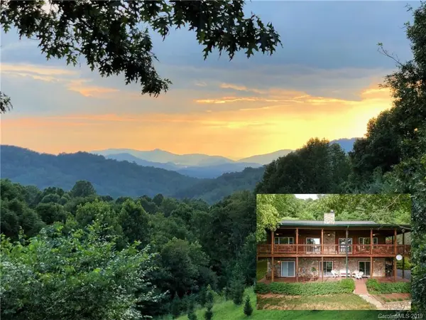 65 Hickory Nut Gap RD, Bakersville, NC 28705