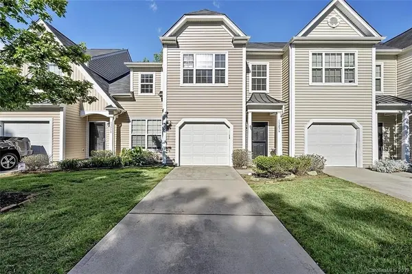 13236 Erwin RD, Charlotte, NC 28273