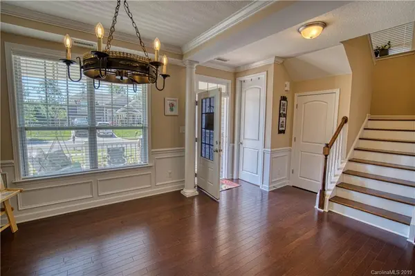 1148 Mckee Farm LN, Belmont, NC 28012
