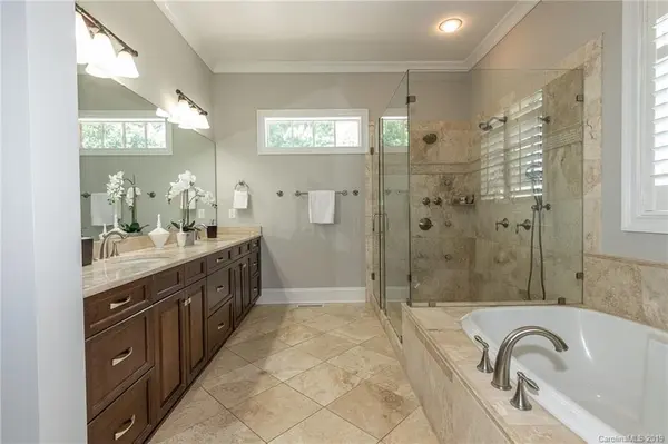 1438 Princeton AVE, Charlotte, NC 28209
