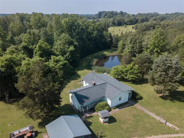 5978 Hickory Lincolnton HWY, Lincolnton, NC 28092