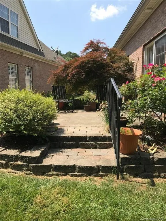 1241 Mcgill Pond LN, Rock Hill, SC 29732