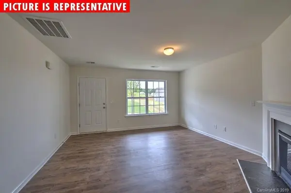 609 Nannyberry LN, Concord, NC 28025