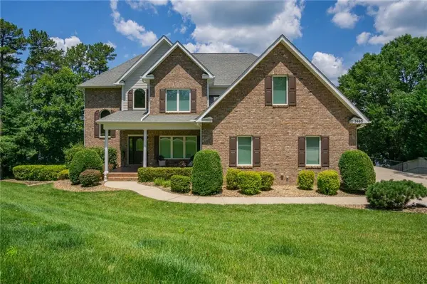 5665 37th ST NE, Hickory, NC 28601