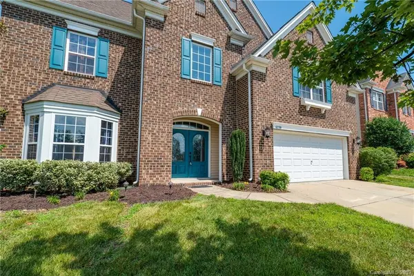 6230 Castlecove RD, Charlotte, NC 28278