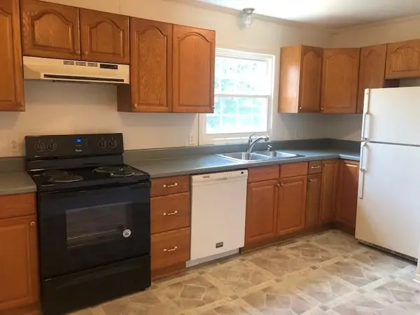 5481 Bryan LN, Hickory, NC 28602