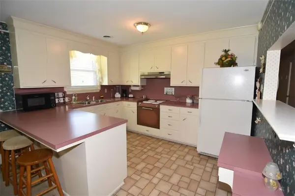 4029 NW 6th Street DR, Hickory, NC 28601