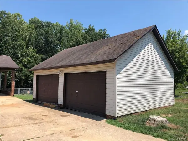 446 Rainey RD, Salisbury, NC 28146