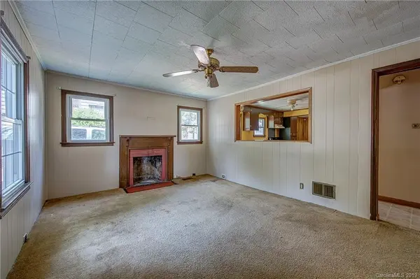 105 Faires AVE, Belmont, NC 28012