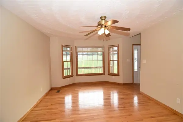 2360 Hounds WAY, Hickory, NC 28601