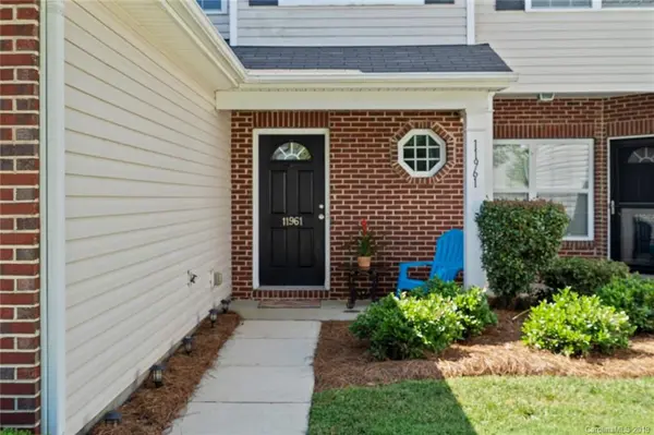 11961 Stratfield Place CIR, Pineville, NC 28134