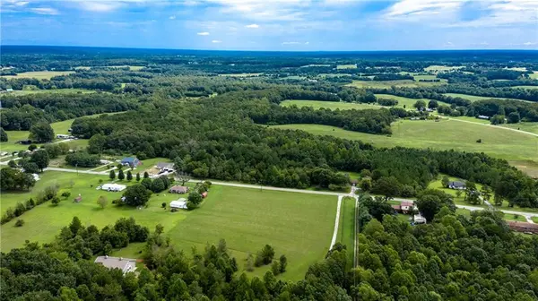 1688 Balls Creek RD, Claremont, NC 28610