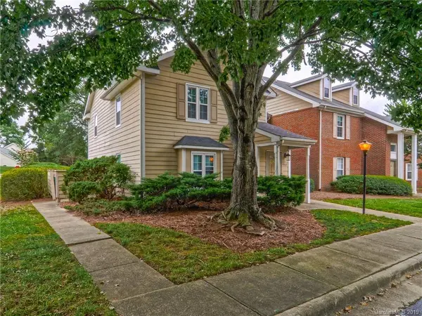 9262 Kings Canyon DR, Charlotte, NC 28210