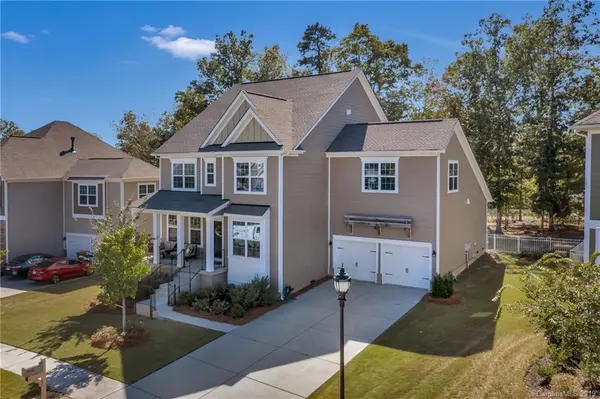 1121 Snowbird LN, Waxhaw, NC 28173