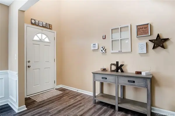 2449 Gelsinger AVE, Bessemer City, NC 28016