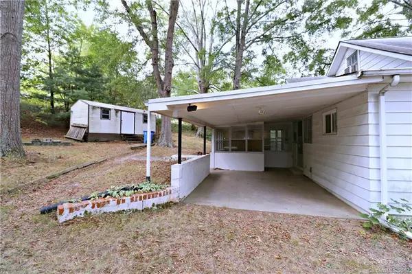 204 N Beaver ST, Landis, NC 28088