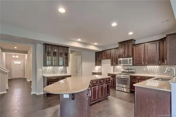 294 Almora LOOP, Mooresville, NC 28115