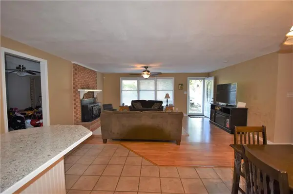 3471 Yorkland DR, Hickory, NC 28601